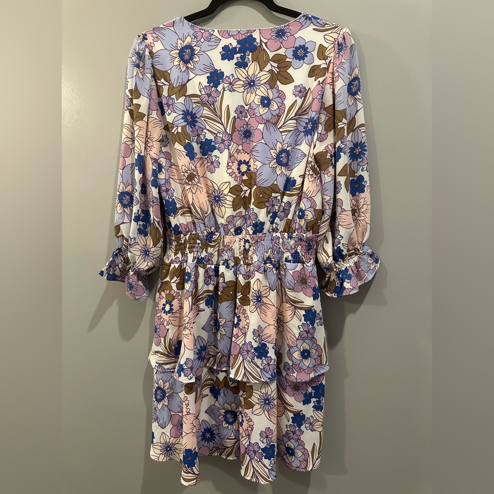 Emily Wonder Ruffle Skirt Floral Dress Size S White Multi - Picture 4 of 6